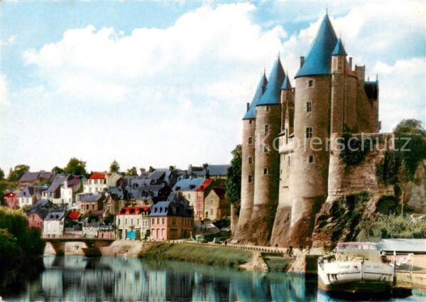 Josselin Vue Generale du Chateau et la ville