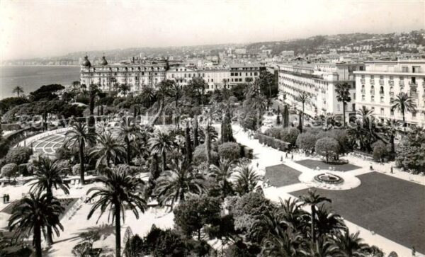 Nice  06 Nizza Le jardin Albert Ier le theatre de Verd