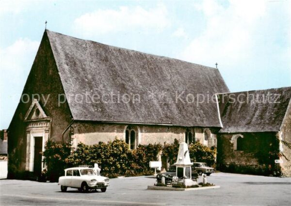 Pruille-l Eguille 72 Sarthe Place de l'Eglise
