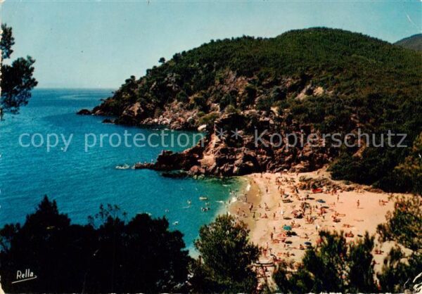Cavalaire-sur-Mer 83 Var La plage de Bon Porto et les Calanques
