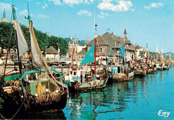 Trouville-sur-Mer Le port de peche sur la Touques