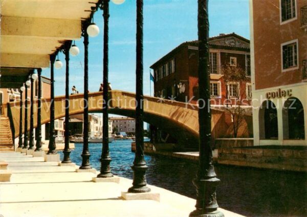 Port Grimaud 83 Var Cite lacustre Un quartier pittoresque d