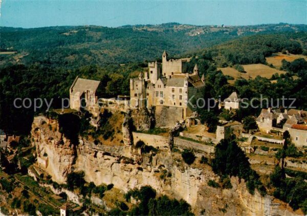 Beynac-et-Cazenac 24 Chateau de Beynac Vue aerienne