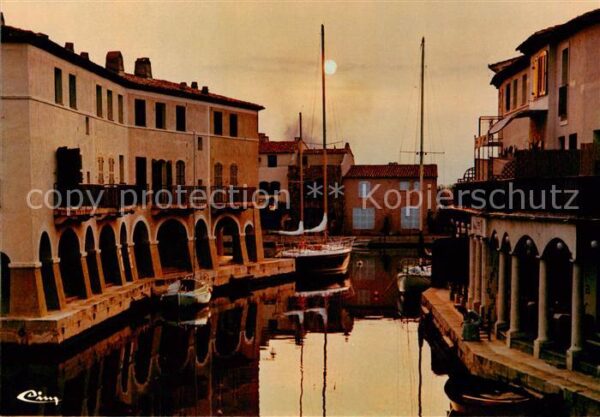 Port Grimaud 83 Var Cite lacustre realisee par Etige et Man