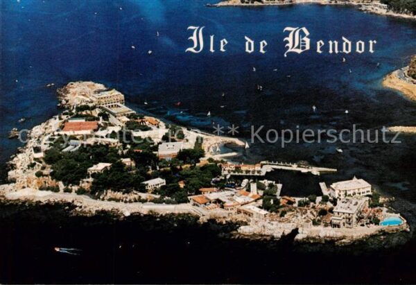 Bandol 83-sur-Mer Ile de Bendor Vue aerienne