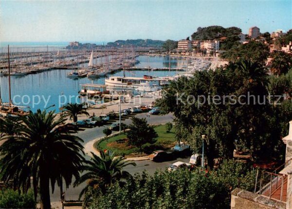 Bandol 83-sur-Mer Le nouveau port l’embarcadere pour l’Il