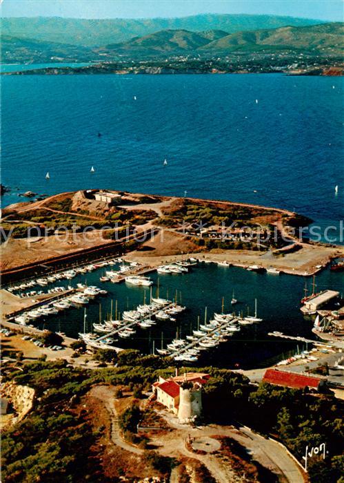 Les Embiez 83 Ile des Embiez Var Le Port en direction de Sanary Bandol V