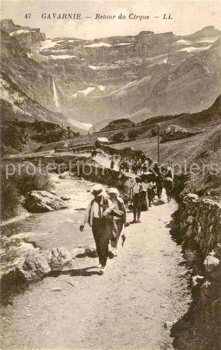 Gavarnie-Region 65 Hautes-Pyrenees Retour du Cirque