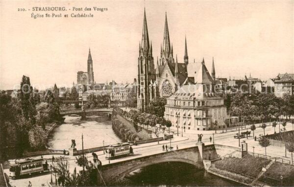 Strasbourg 67 Alsace Eglise St Paul et Cathedrale