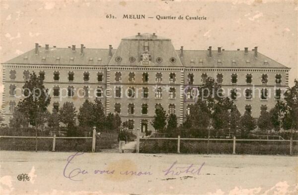Melun 77 Quartier de Cavalerie