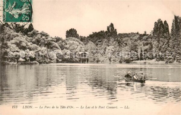 Lyon France Le Parc de la Tete d’Or Le Lac et le Po