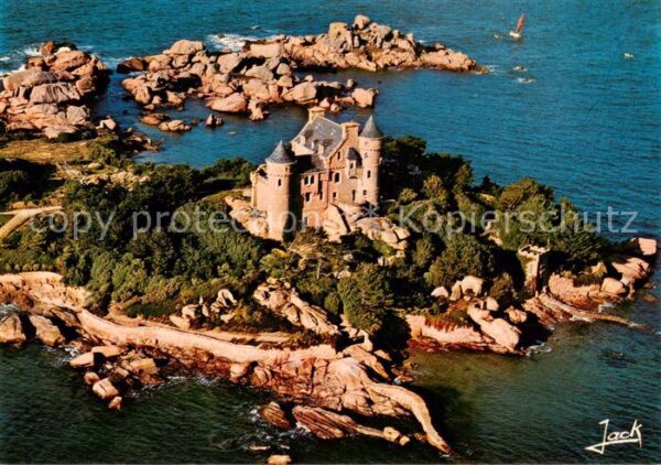 Costaeres 22 Schloss Costaeres Fliegeraufnahme
