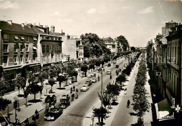 Angers 49 Le Boulevard Foch Ses beaux magasins se