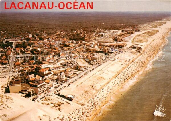 Lacanau 33 Gironde Vue d’ensemble aerienne de la grande pl