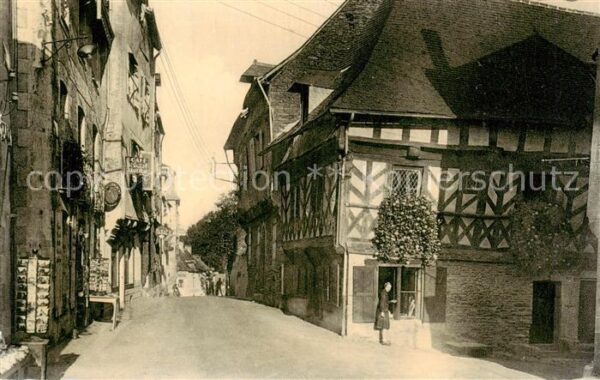 Josselin Vieilles maisons Rue des Trente