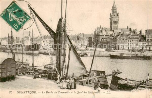 Dunkerque Duenkirchen Le Bassin du Commerce et le Quai des Ho