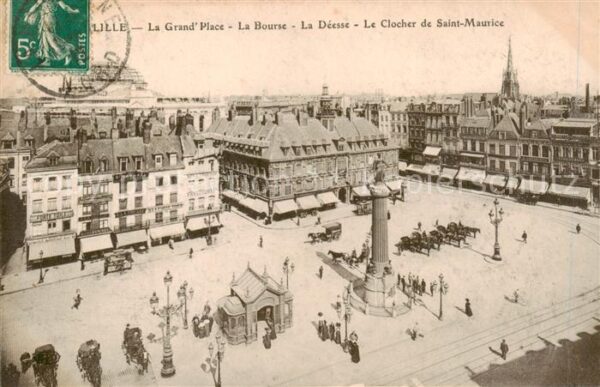 Lille 59 La Grand Place La Bourse La Deesse Le C