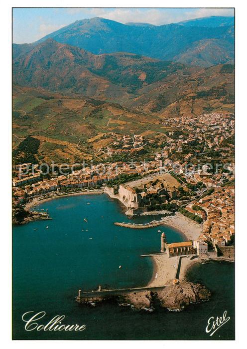 Collioure 66 Pyrenees-Orientales Ville dominée par les Albères Eglise Cl