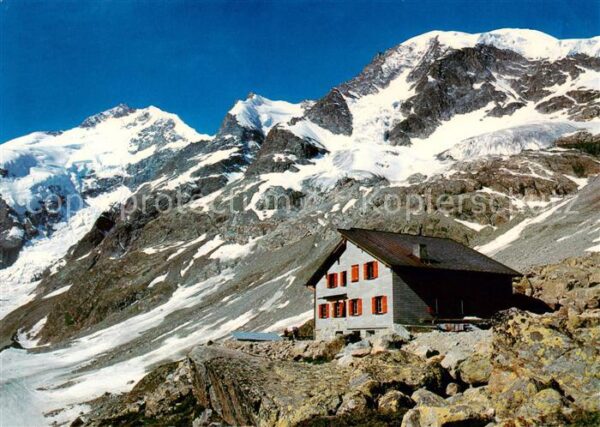 Bovalhuette SAC 2495m Morteratsch GR mit Piz Bernina und Piz Morteratsch