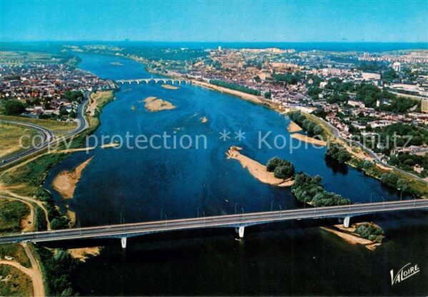 Blois 41 Les deux ponts sur la Loire et vue aeri