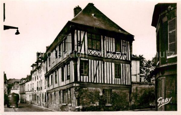 Vernon 27 Eure Rue Carnot La Gendarmerie