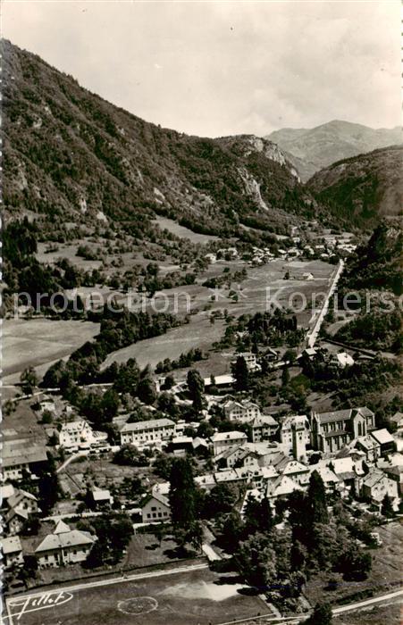 Saint-Jeoire Vue generale aerienne Dans le lointain