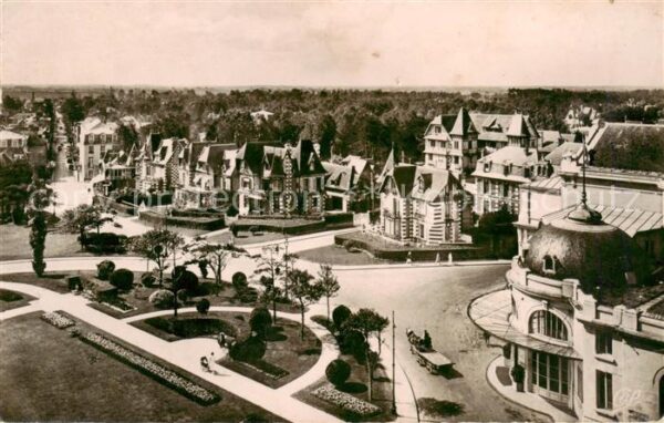 Cabourg 14 Calvados Les Jardins du Casino et les Villas