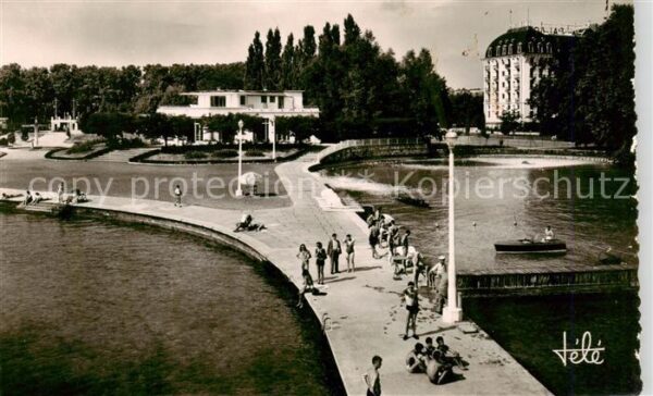 Annecy 74 Haute-Savoie Vue generale de la Plage