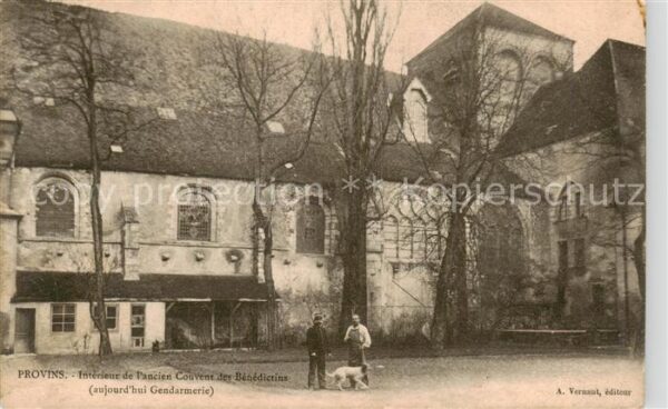 Provins 77 Seine-et-Marne Interieur de Pancien Couvent des Benedi