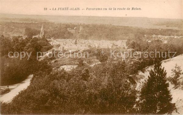 La Ferte-Alais Panorama vu de la route de Melun