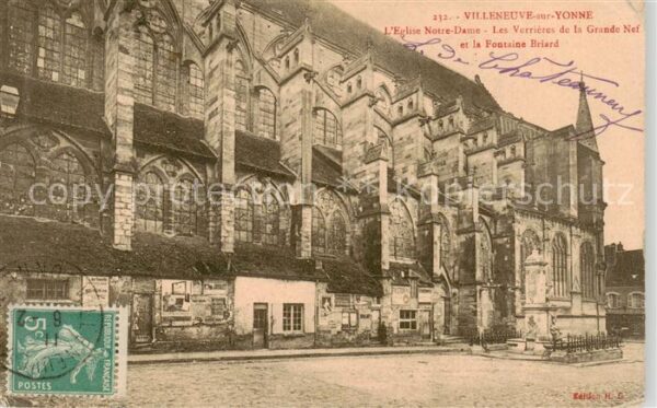 Villeneuve-sur-Yonne Eglise Notre Dame Les Verrieres de la G