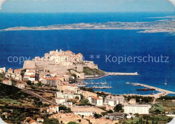 Calvi 2B Haute-Corse La citadelle s’eleve sur un promontoire