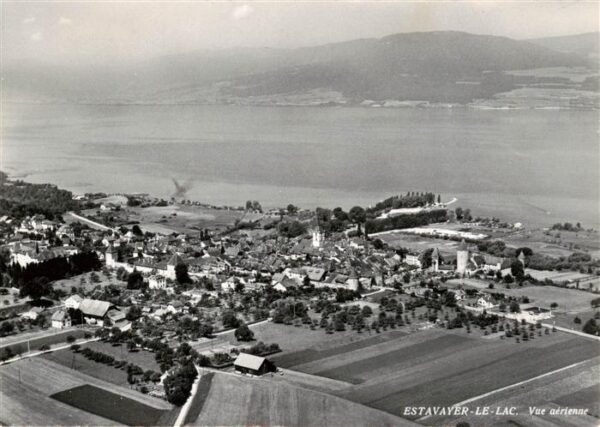 Estavayer -le-Lac FR Vue aerienne