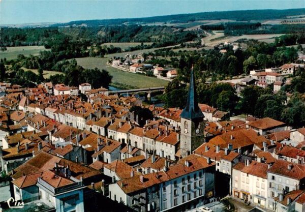Mirecourt 88 Vosges Le centre vue aérienne