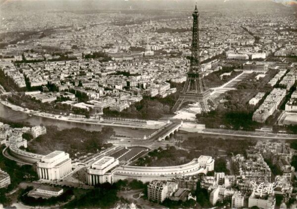 Paris 75 Vue aerienne Le alais de Chaillot la Se