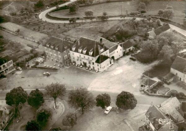 Vezelay 89 Yonne Hotel de la Poste Vue aerienne