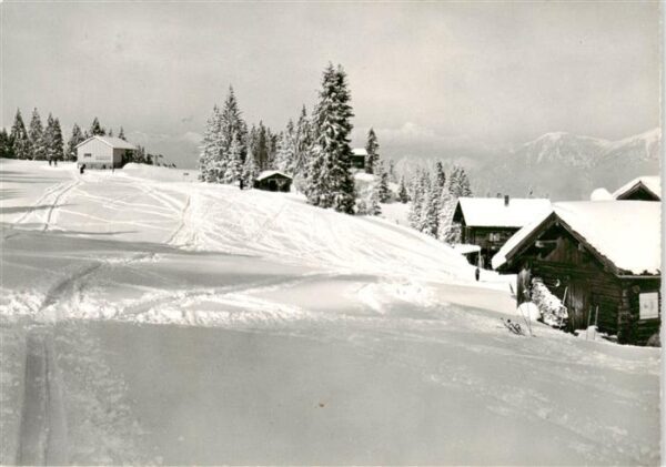 Brambrueesch Churwalden GR Blick nach Norden mit Station und Bergh