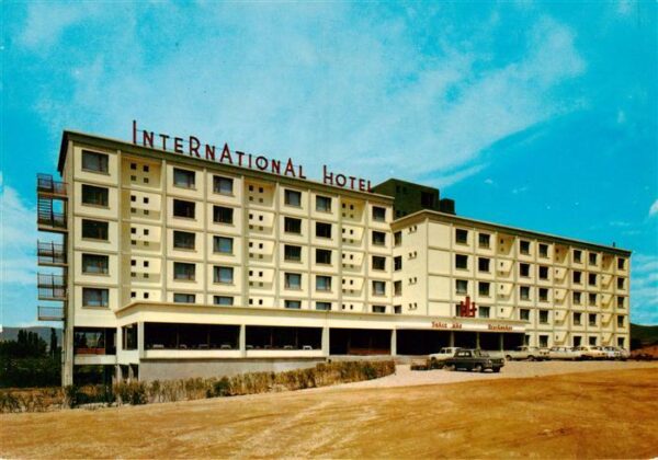 Montelimar 26 International Hotel