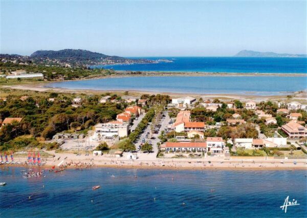 Hyeres-les-Palmiers 83 Var La Bergerie Vue aerienne