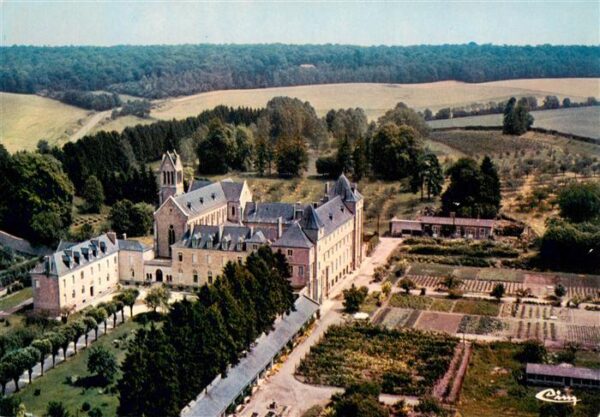 Arcis-le-Ponsart Abbaye Notre Dame d’Igny Le monastere V