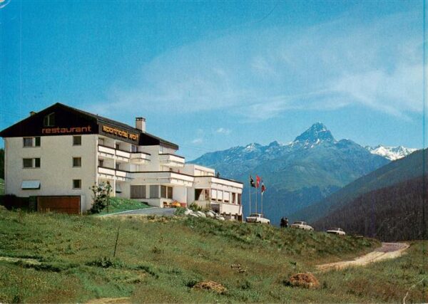 Zuoz GR Sporthotel Wolf