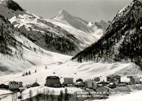Samnaun Dorf GR Unter Engadin mit Muttler