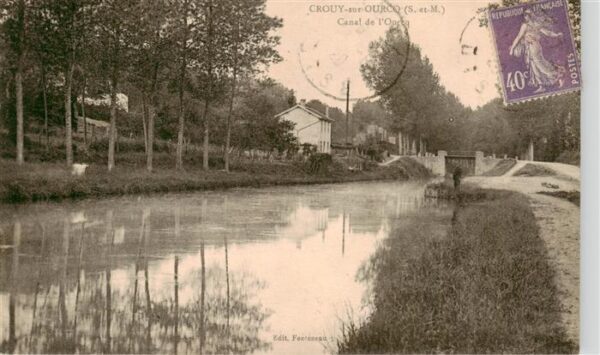 Crouy-sur-Ourcq 77 Seine-et-Marne Canal de l'Ourcq