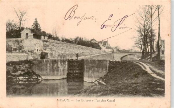 Meaux 77 Seine-et-Marne Les Ecluses et l’ancien Canal