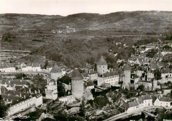 Semur-en-Auxois 21 Cote-d Or a vol d’oiseau Vue aerienne