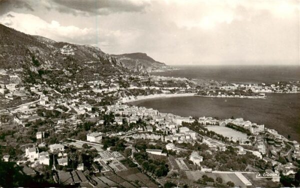 Villefranche 06-sur-Mer Vue generale et panorama sur le Cap Fer