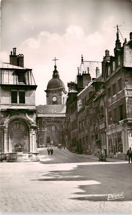 Besancon 25 Doubs Cathedrale St Jean et Porte Noire Place