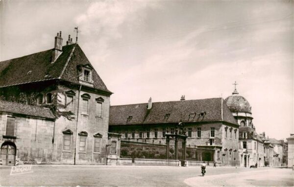 Besancon 25 Doubs Hopital Saint Jacques