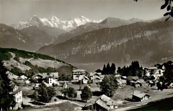 Beatenberg Thunersee BE mit Eiger Mönch Jungfrau Sulegg Lobhorn