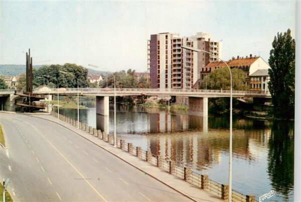 Sarreguemines 57 Moselle La Voie sur Berge Le Nouveau Pont et l’
